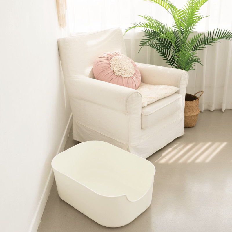 Tucker Murphy Pet™ Duguay Plastic Standard Litter Box & Reviews Wayfair